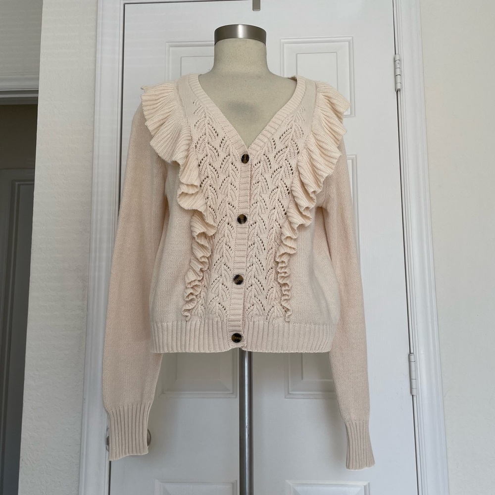 LC Lauren Conrad Cream Ruffle Sweater Cardigan Size L